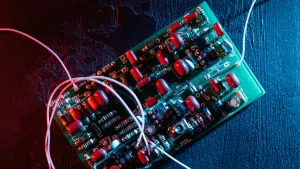 تأثیر فرکانس کاری بر عملکرد خازن الکترولیت